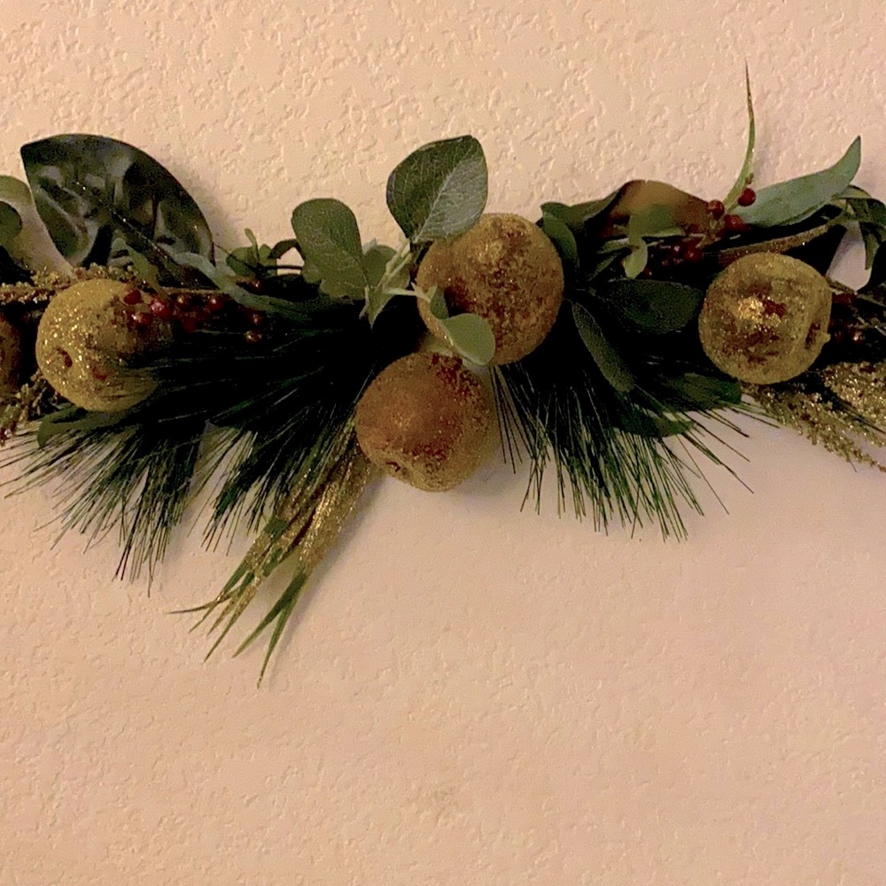 Pear and Apple Sugar Coated over the door wreath